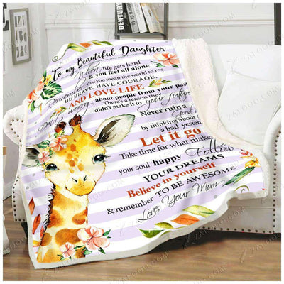Fleece Blanket - Giraffe - Daughter (mom) - Remember To Be Awesome
