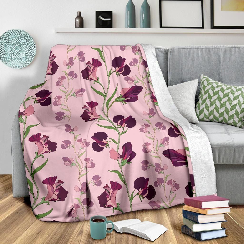 Red Wine Peony Pattern In Pink Printed Fleece Blanket