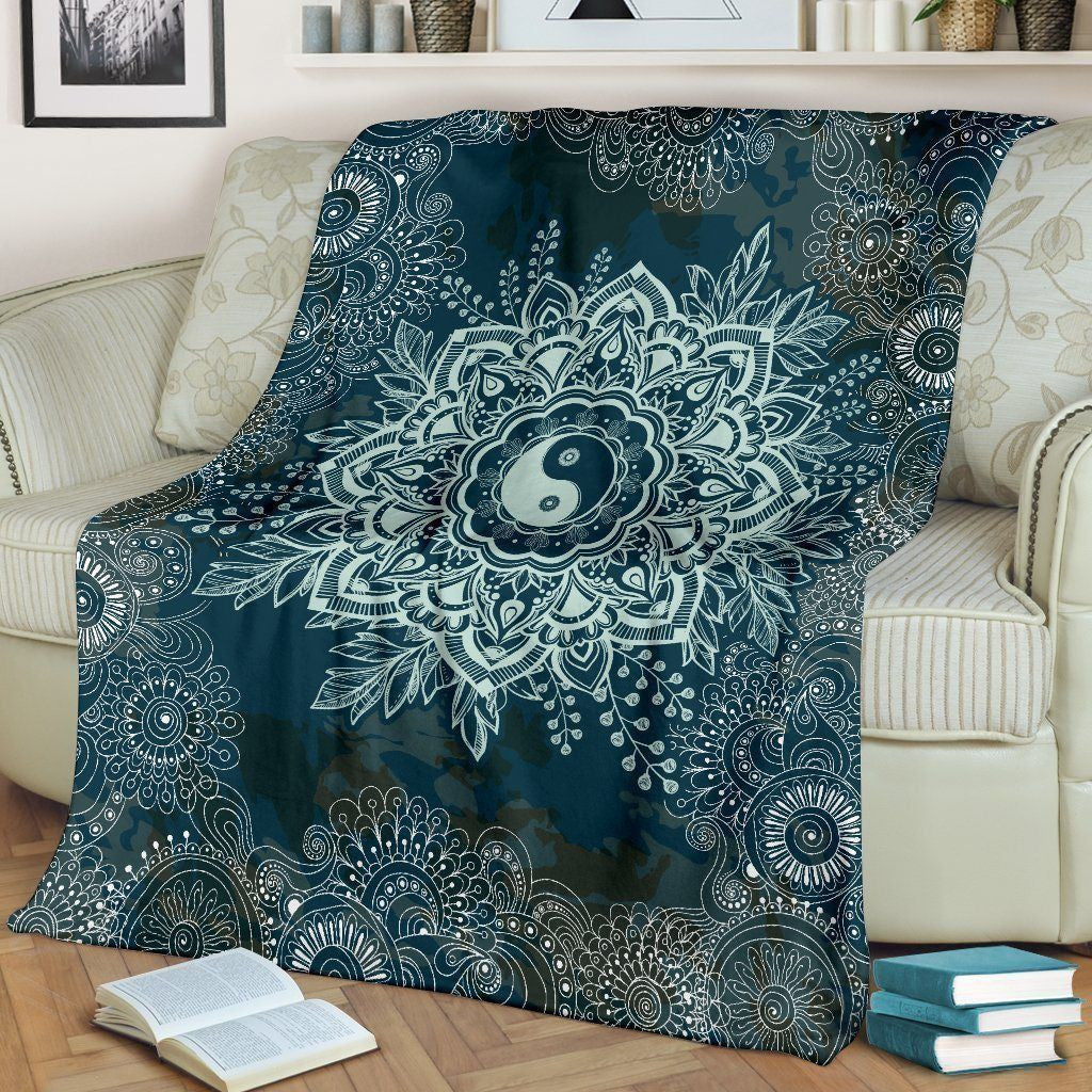 Yin Yang Mandala Vintage Printed Fleece Blanket