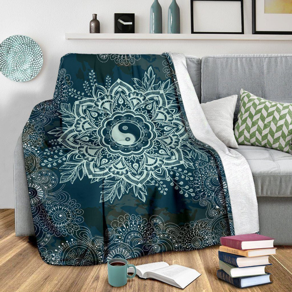 Yin Yang Mandala Vintage Printed Fleece Blanket