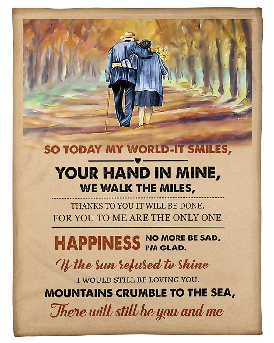 Old Couple To My Husband Your Hand In Mine Fleece Blanket Fleece Blanket