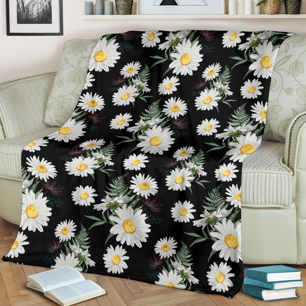 Daisy Flower Pattern In Black Background Printed Fleece Blanket