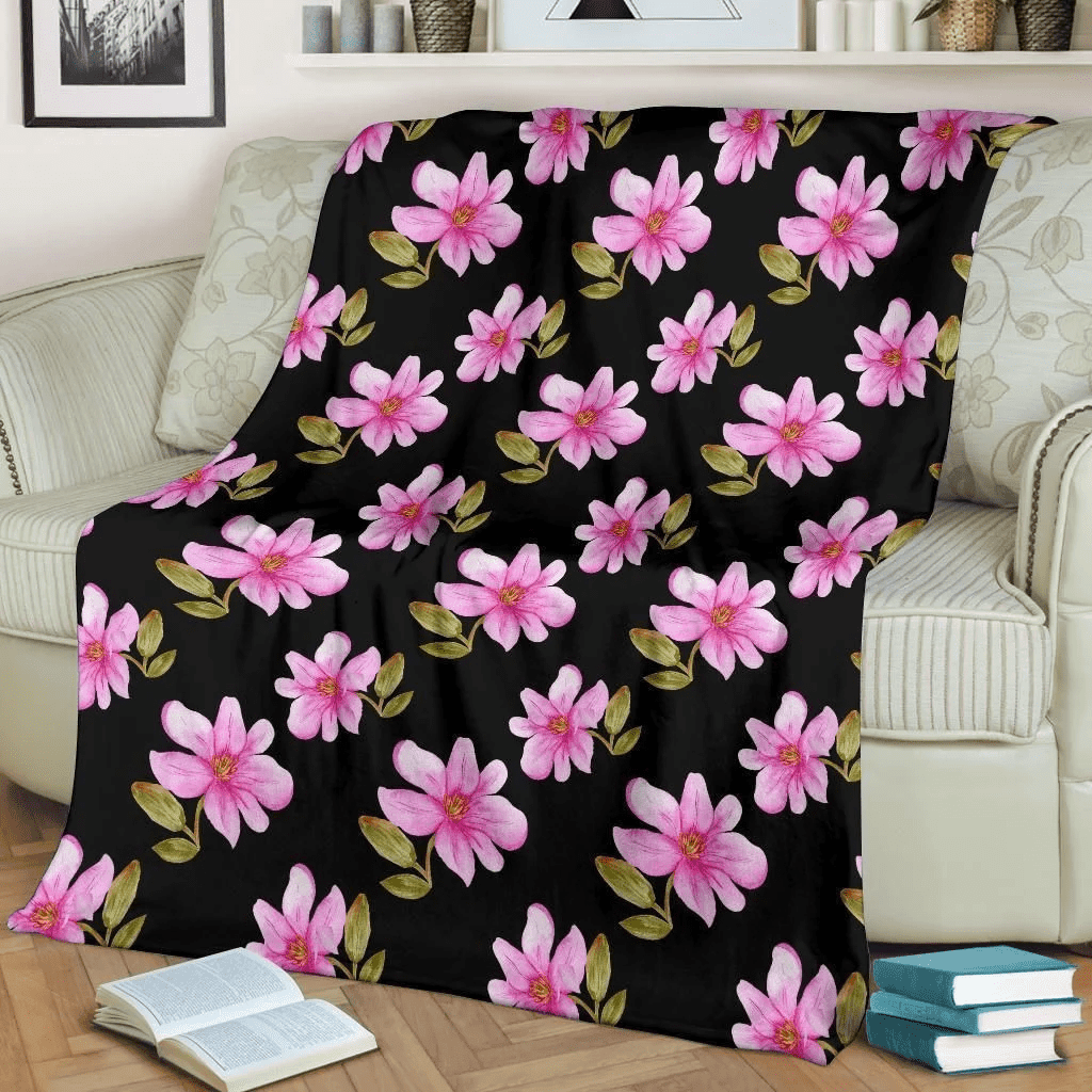 Simple Magnolia Pattern Print Design Fleece Blanket