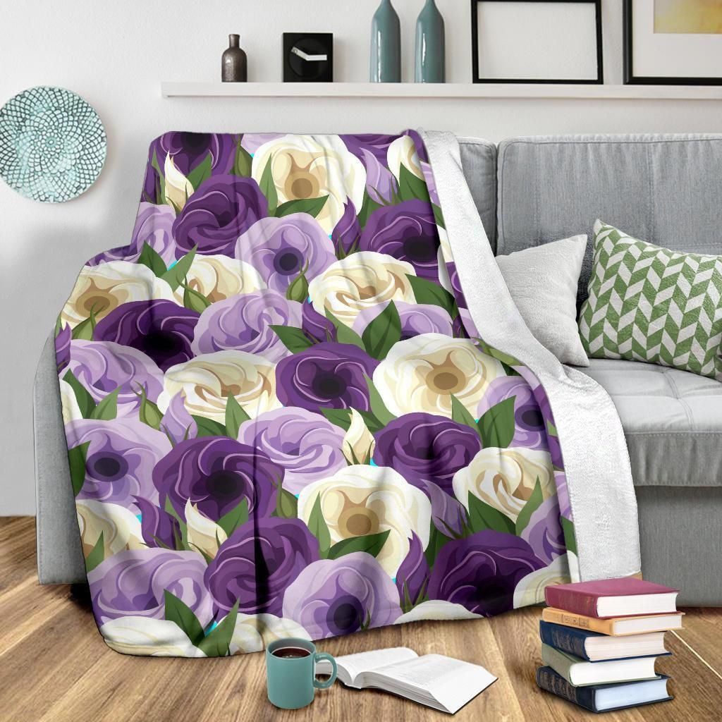 Floral Lisianthus Pattern Print Design Fleece Blanket