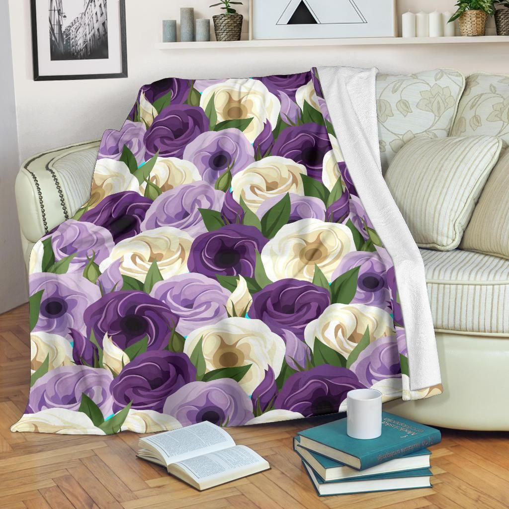 Floral Lisianthus Pattern Print Design Fleece Blanket