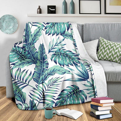 Green And White Pattern Tropical Palm Leaves Fleece Blanket