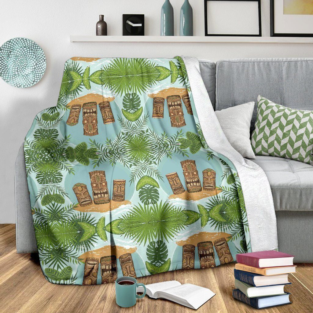 Tiki Wood Island Light Blue Fleece Blanket