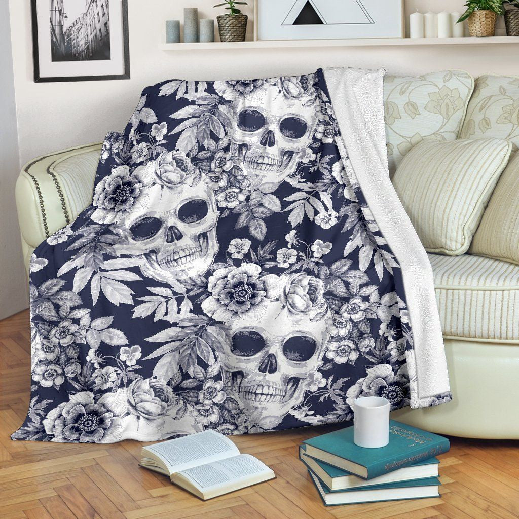 Skull Floral Beautiful Back And White Fleece Blanket