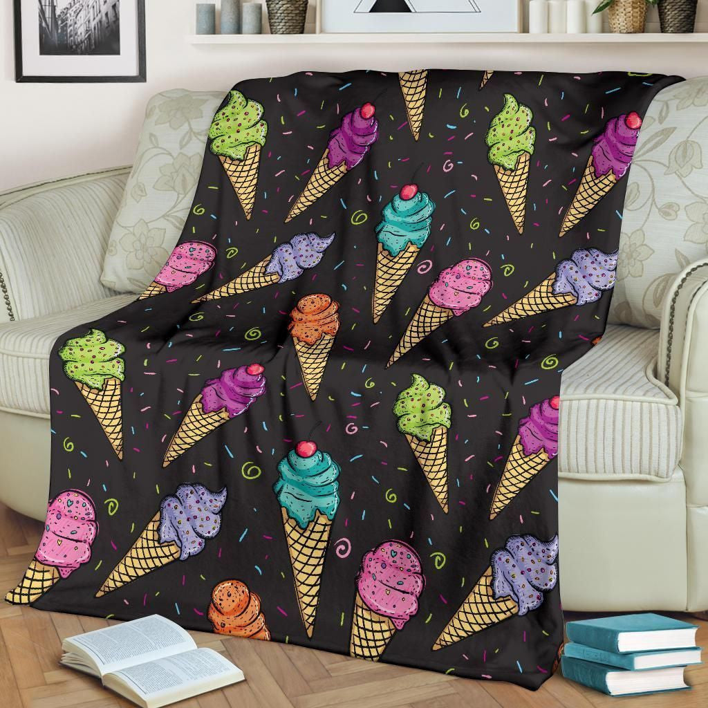 Ice Cream Pattern Print Design Black Soft Fleece Blanket