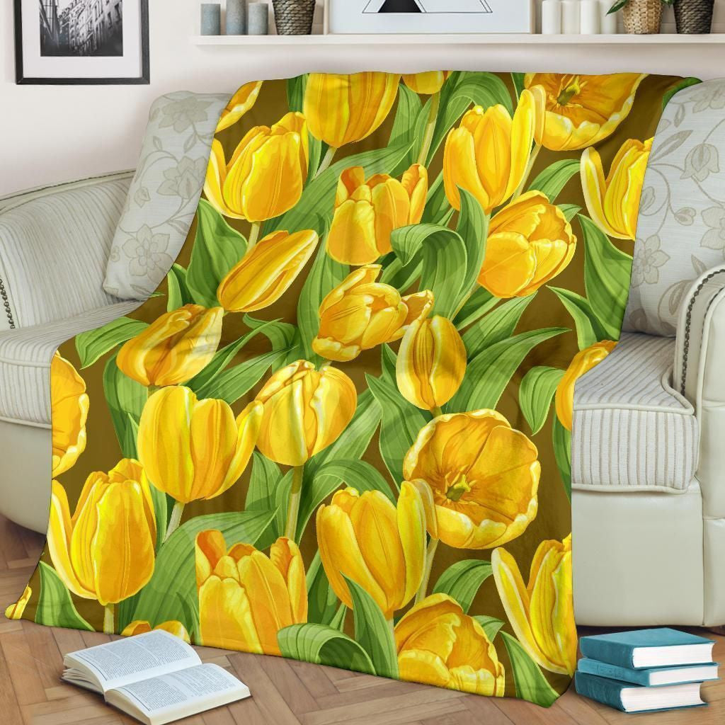 Tulip Yellow Pattern Print Design Green Fleece Blanket