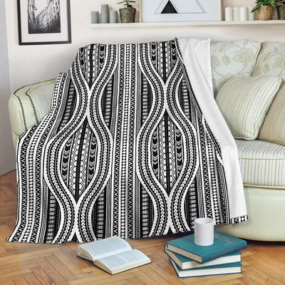 Black And White Polynesian Tribal Style Fleece Blanket