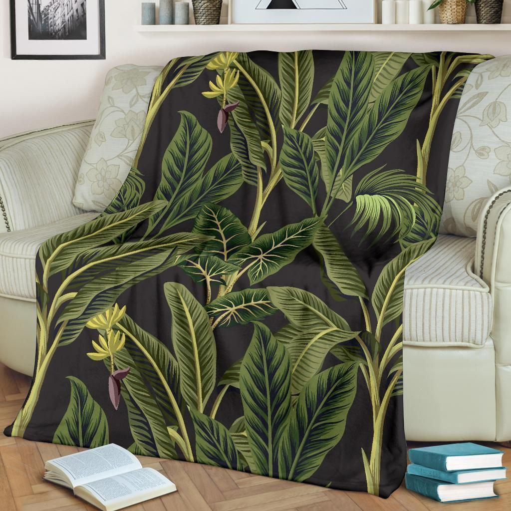 Green Vintage Banana Leaf Pattern Printed Fleece Blanket