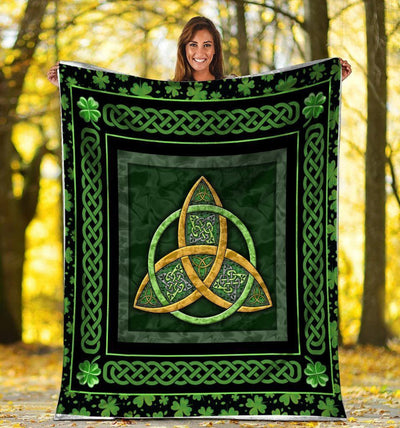 Irish Clover Symbol Green Fleece Blanket