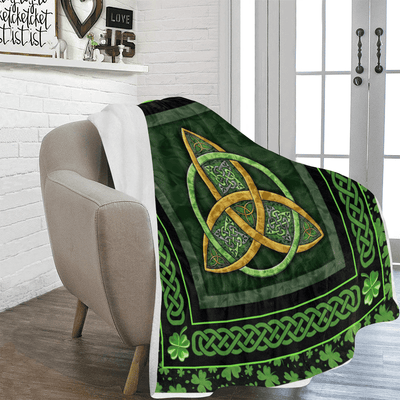 Irish Clover Symbol Green Fleece Blanket