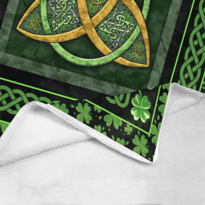 Irish Clover Symbol Green Fleece Blanket
