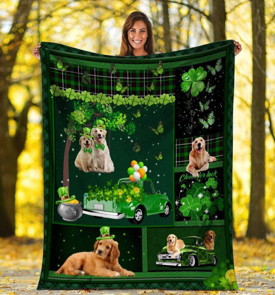 Golden Retriever Dog Irish Shamrock St Patrick's Day Fleece Blanket