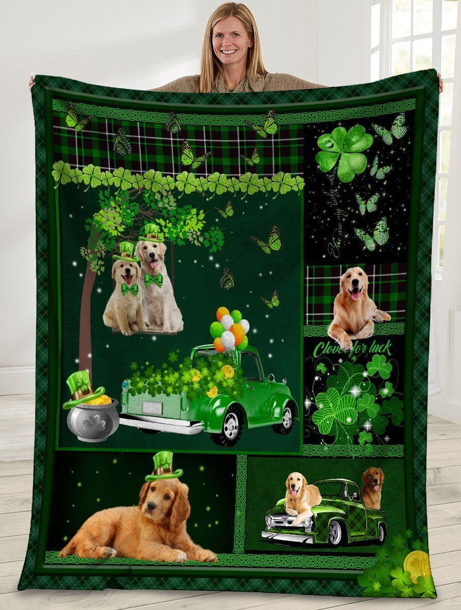 Golden Retriever Dog Irish Shamrock St Patrick's Day Fleece Blanket