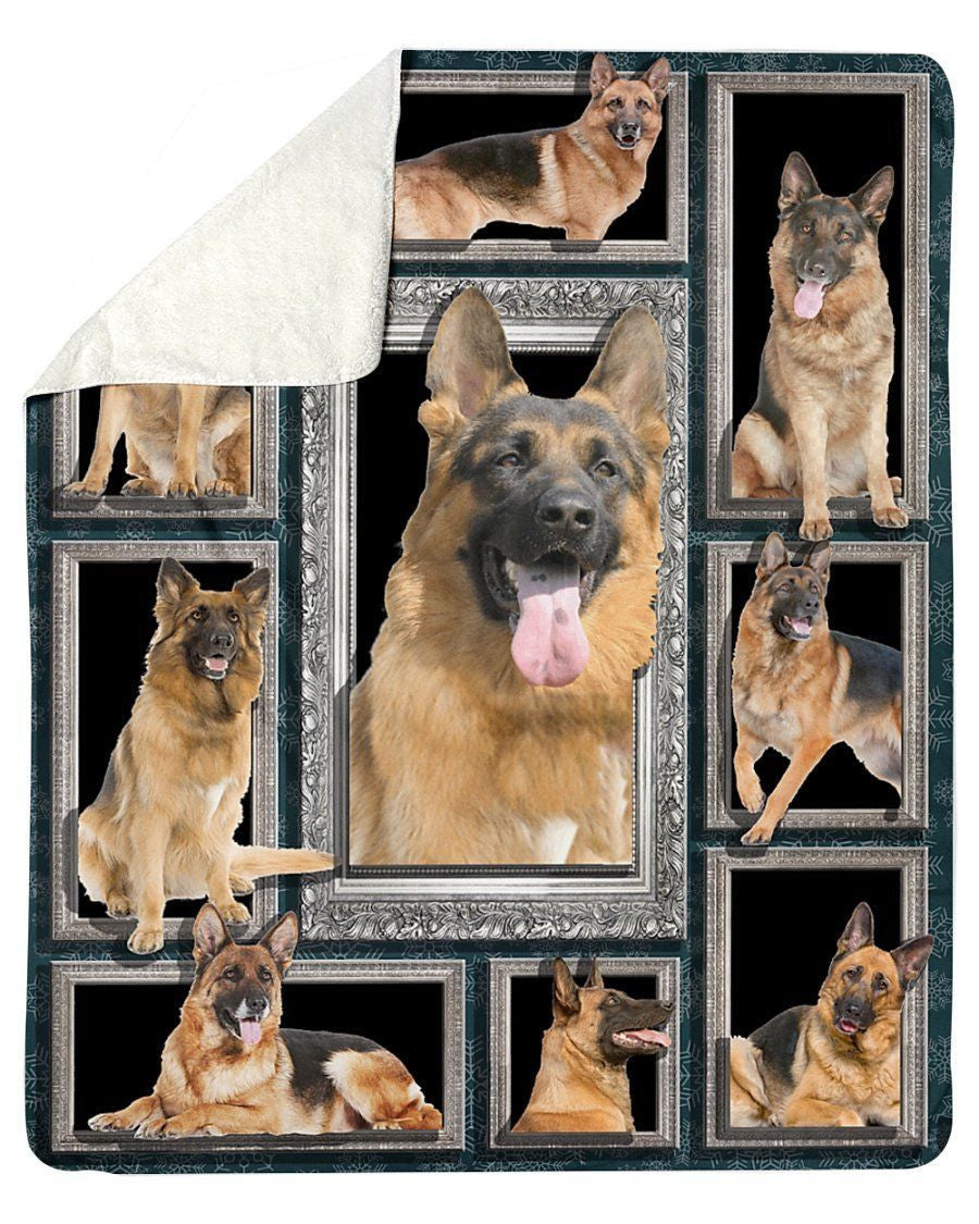 Cute German Shepherd Gift For Dog Lovers Fleece Blanket