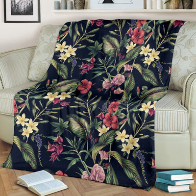 Tropical Flower Pattern Black Background Fleece Blanket