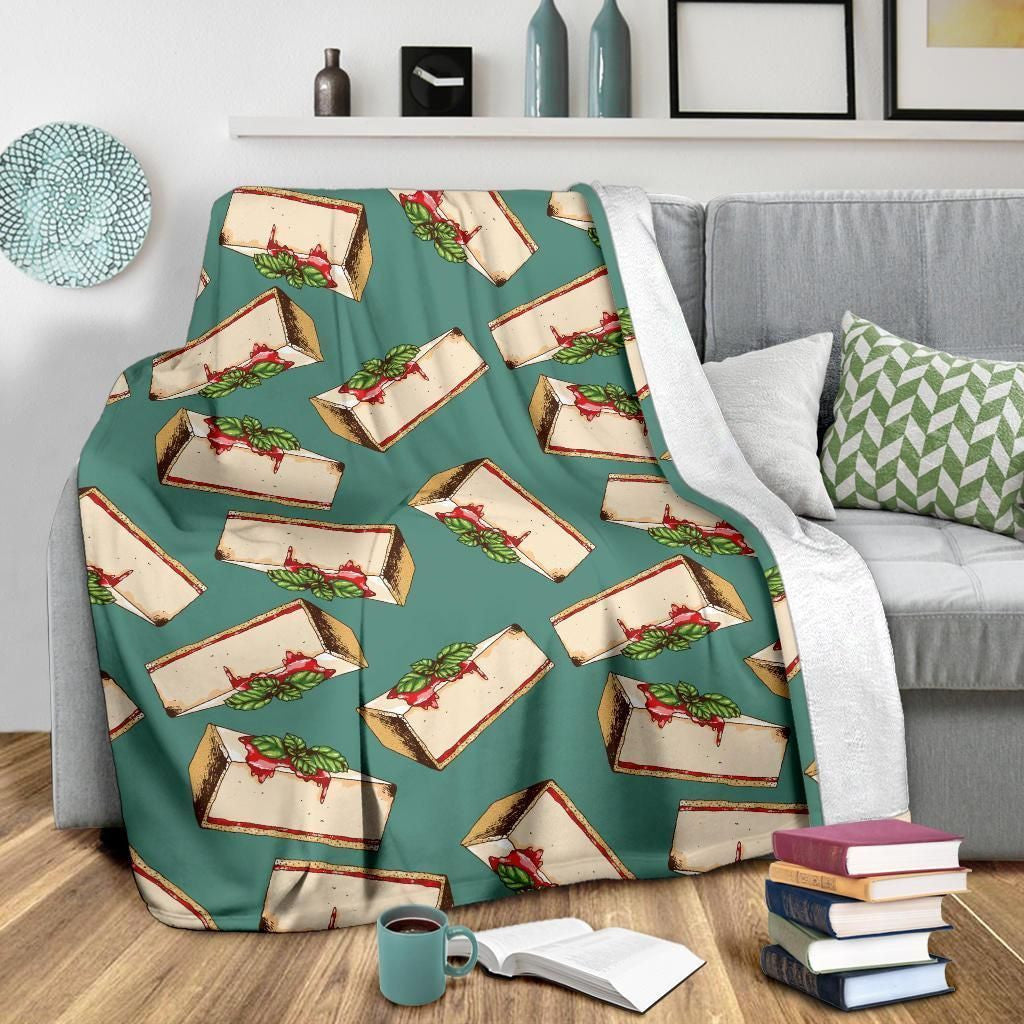 Cheesecake Pattern Print Design Green Fleece Blanket