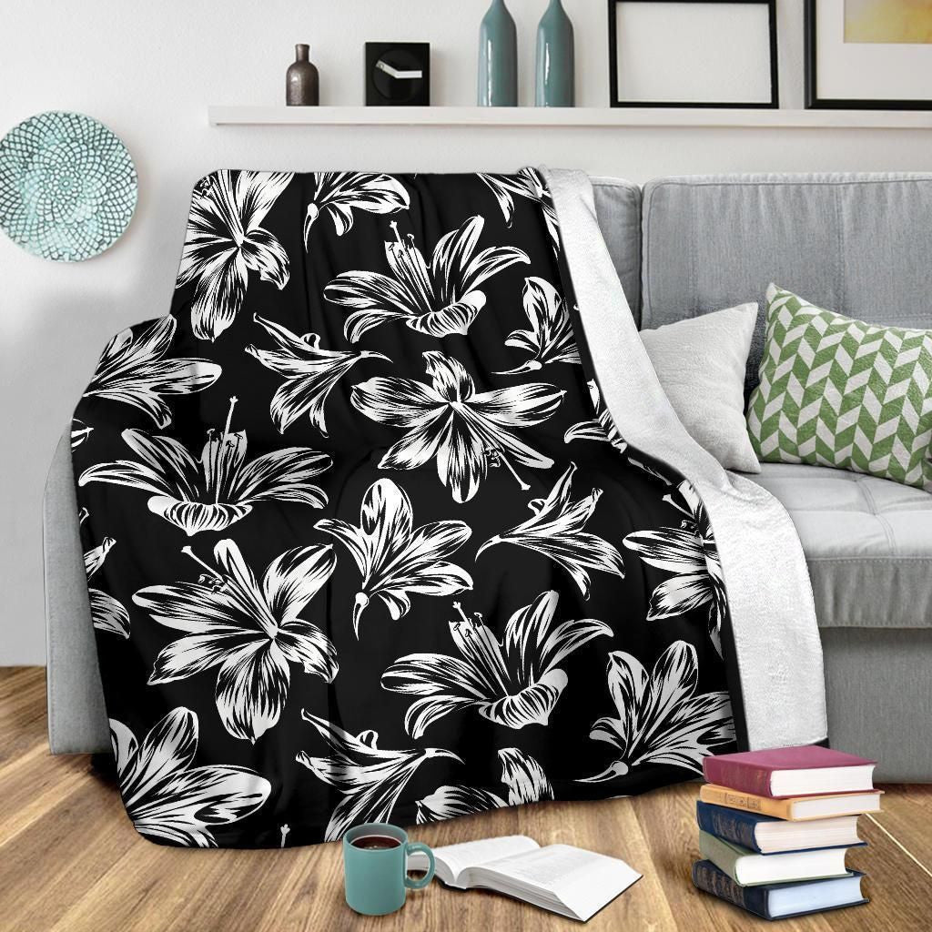 Amaryllis Pattern Print Design Vintage Fleece Blanket