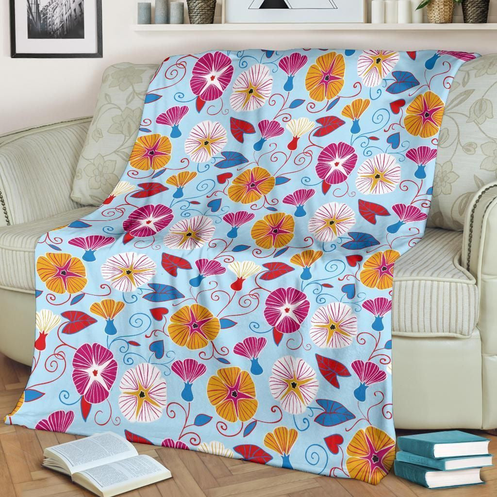 Beautiful Morning Glory Pattern Print Design Fleece Blanket
