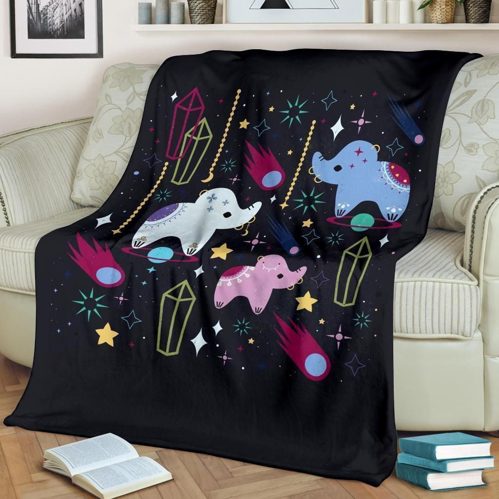 Cute Elephant Cartoon Style Printed Fleece Blanket