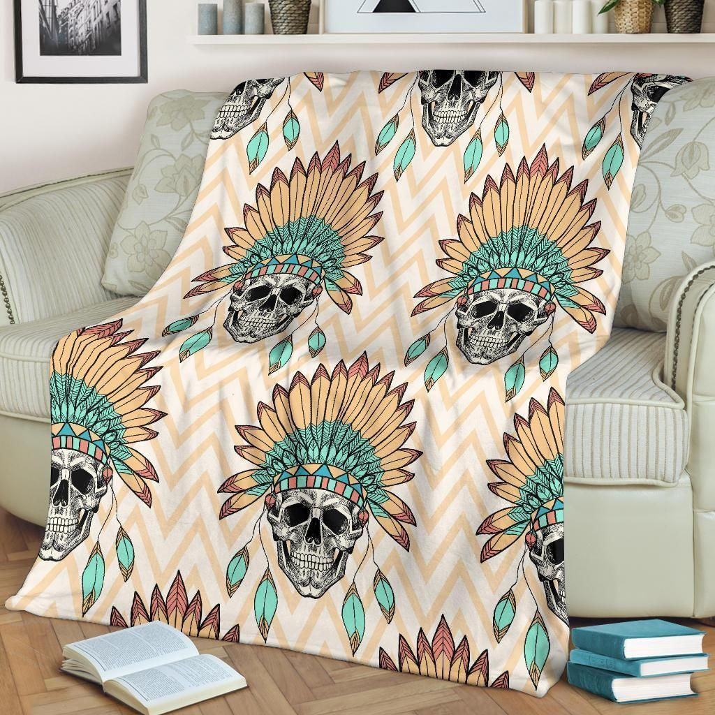 Indian Skull Pattern Pink And White Zigzag Fleece Blanket