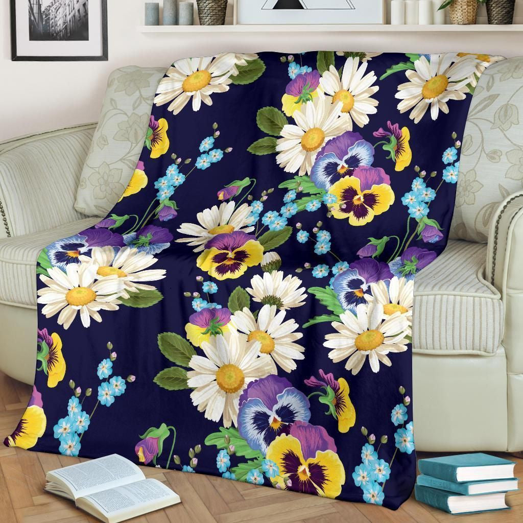 Pansy Pattern Print Design Dark Blue Fleece Blanket