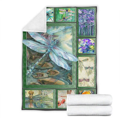 Graphic Dragonfly Frame Printed Fleece Blanket