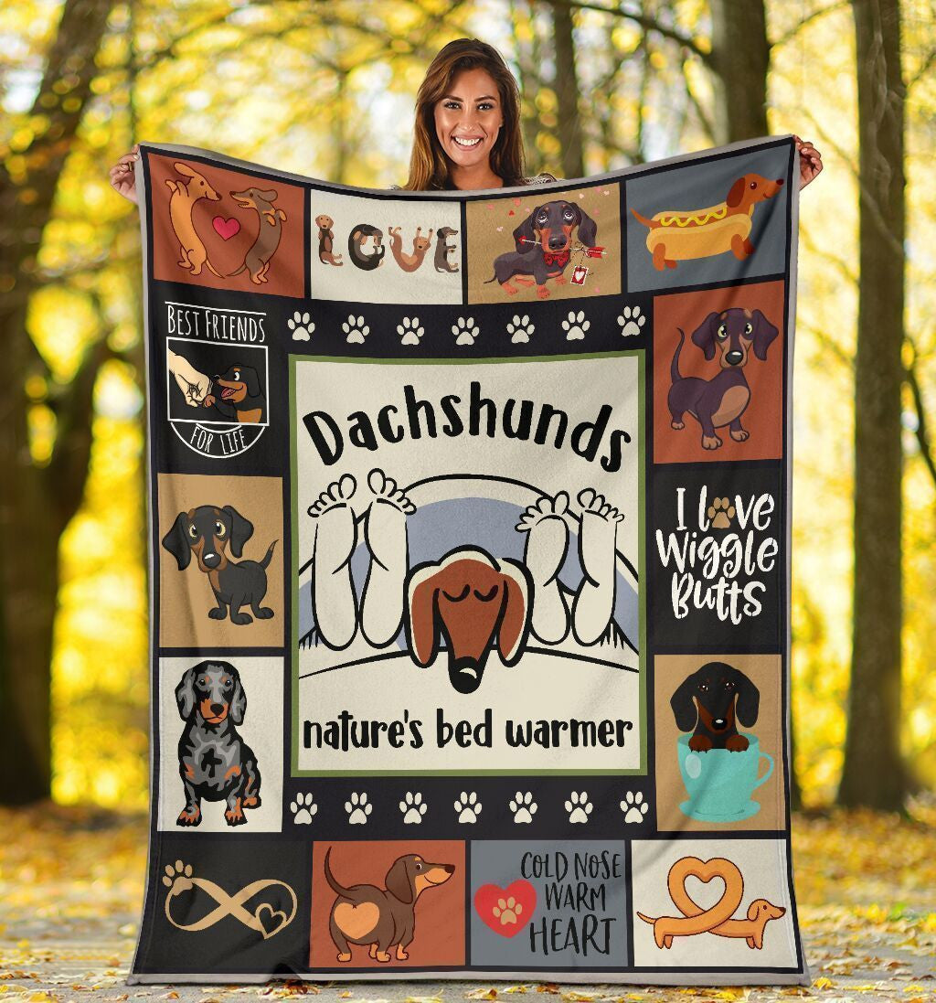 Dachshunds Nature's Bed Warmer Dog Lovers Fleece Blanket
