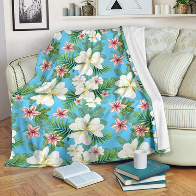 Wild Plumeria Flower Pattern Print Design Fleece Blanket