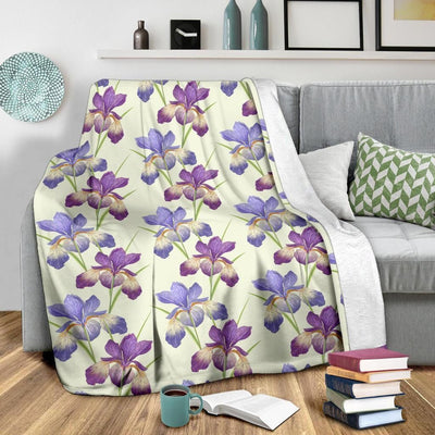 Purple Iris Pattern Print Design Fleece Blanket