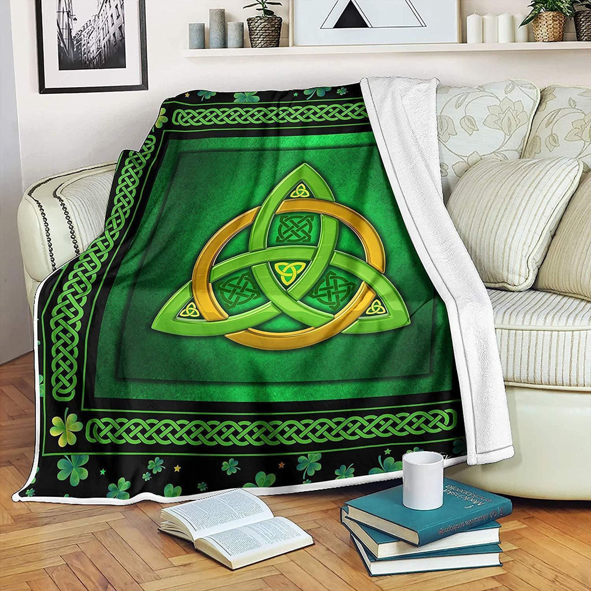 Celtic Trinity Knot Irish Shamrock Clover Birthday Gifts Soft Fleece Blanket
