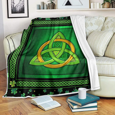 Celtic Trinity Knot Irish Shamrock Clover Birthday Gifts Soft Fleece Blanket