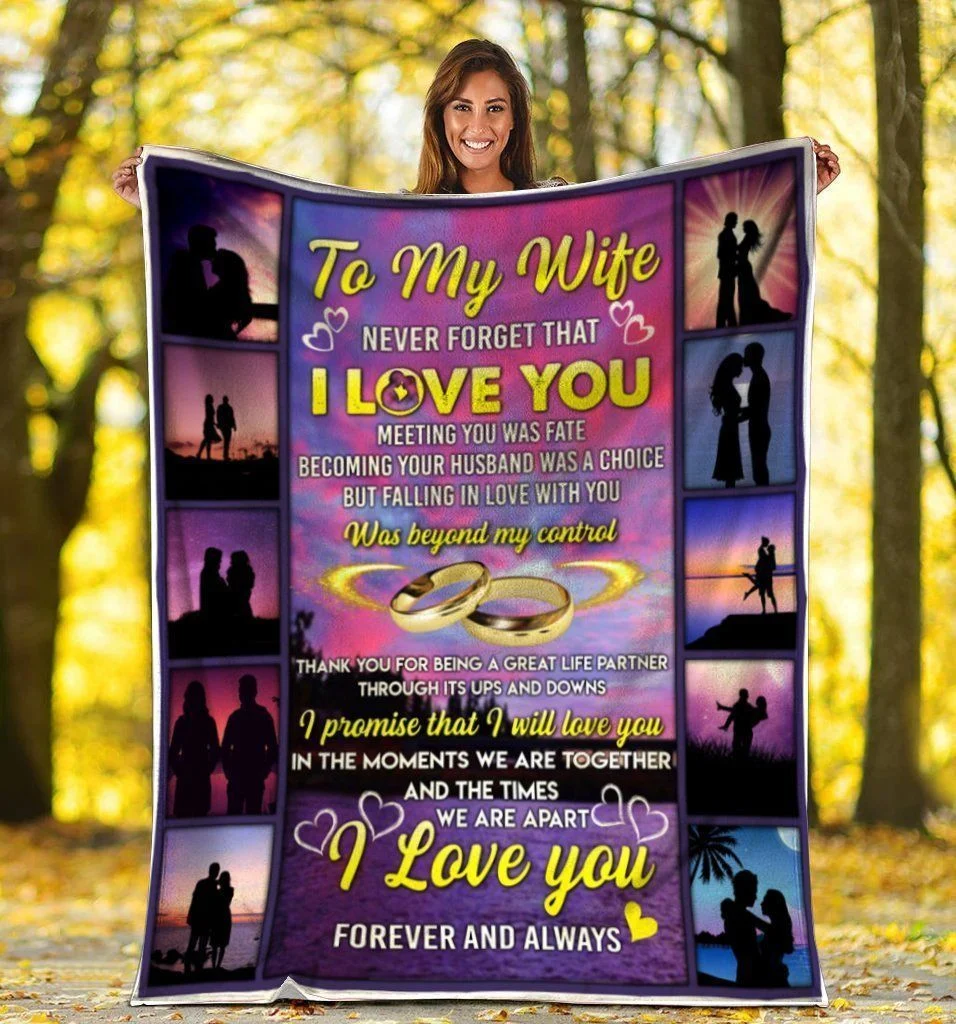 To My Wife Never Forget That I Love You Husband And Wife Horizon Line Fleece Blanket