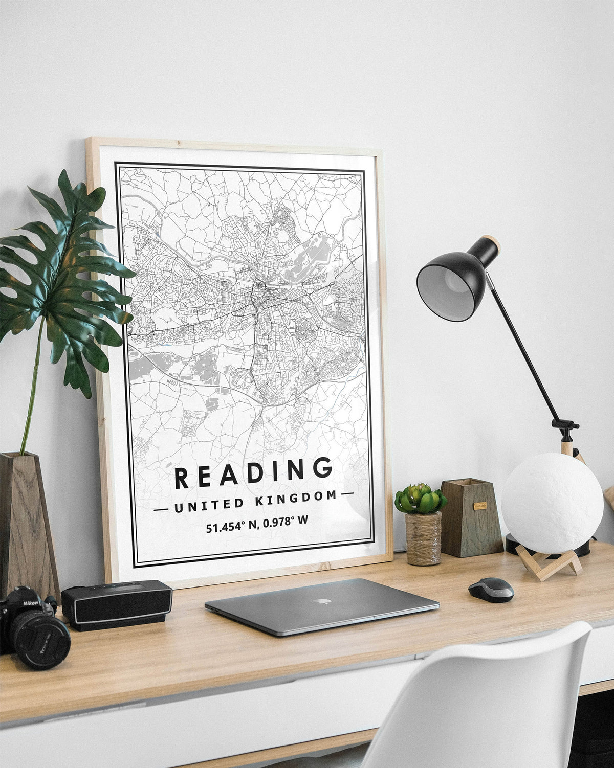 Reading Uk Map Canvas, Poster Wall Art Prints Minimal Scandinavian Nordic Home Decoration, Living Room, Bedroom, Kitchen Artwork Print