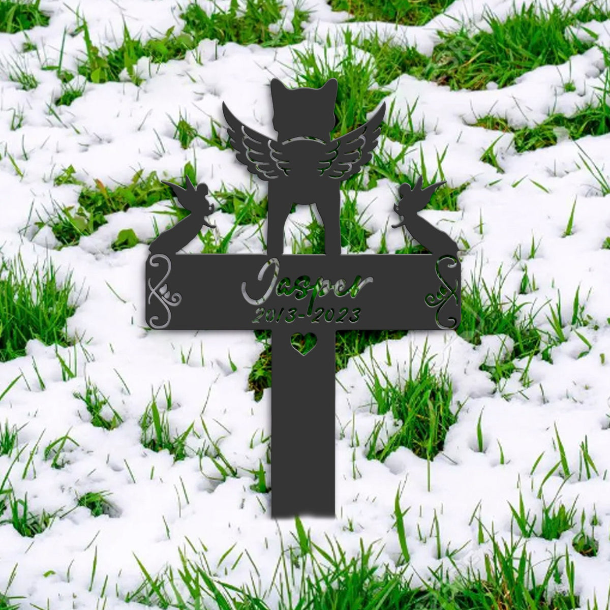Custom Alaskan Malamute Memorial Stake Metal Personalized Dog Loss Grave Marker Sign Remembrance Stake Decor Angel Wing Pet Sympathy Sign