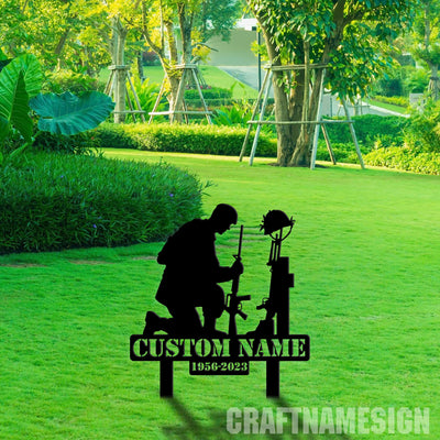 Custom Kneeling Soldier Memorial Metal Stake Branches Memorial Memorial Veteran Sympathy Gift Military Funeral Sign Grave Marker Stake