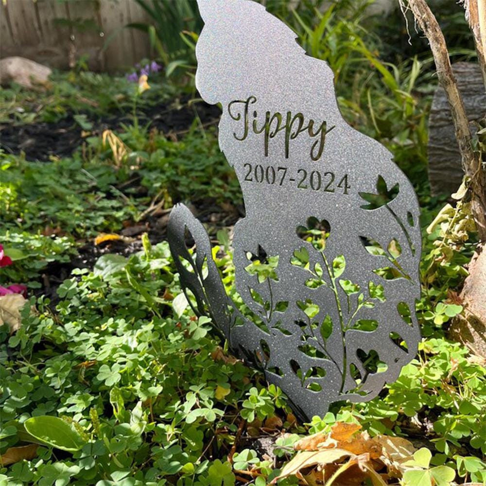 Custom Maine Coon Memorial Burial Stake Personalized Long-Haired Cat Garden Sign Metal Cat Grave Marker Cat Engraved Sign For Outdoor