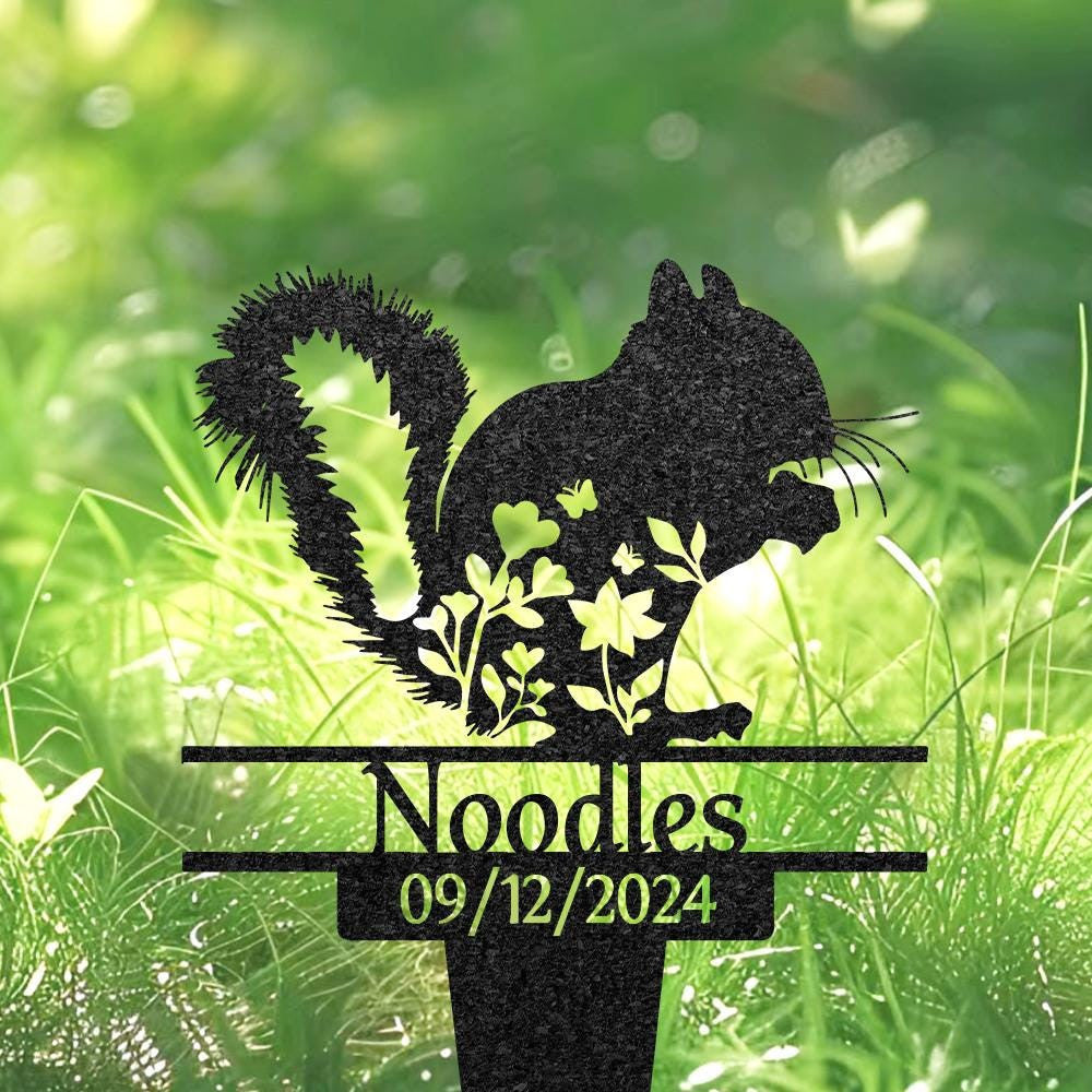 Personalized Squirrel Grave Marker Custom Squirrel Memorial Metal Garden Sign Pet Tombstone Outdoor Flowerbed Decor Pet Cemetery Marker