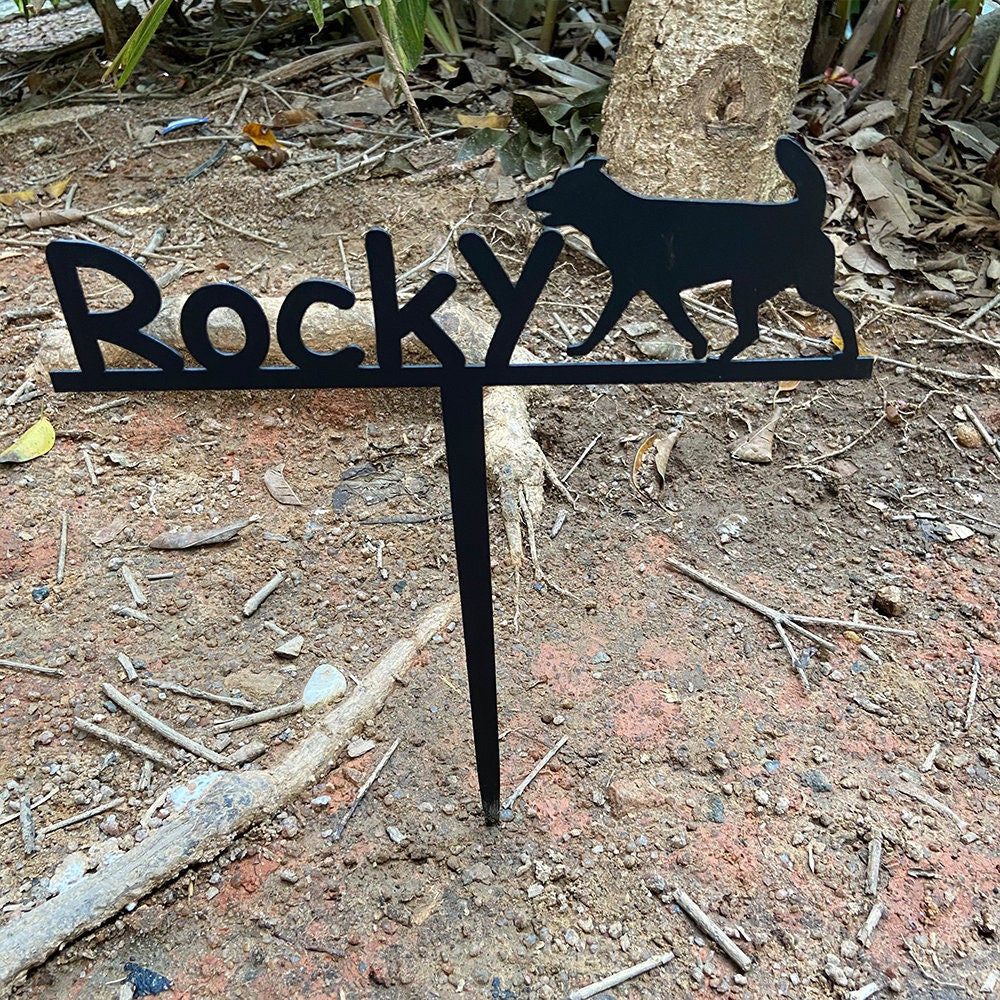 Dog Grave Marker Garden Dog Name Stake Personalized Memorial Stakes Pet Garden Grave Marker Gift For Dog Loss In Memory Of Dog
