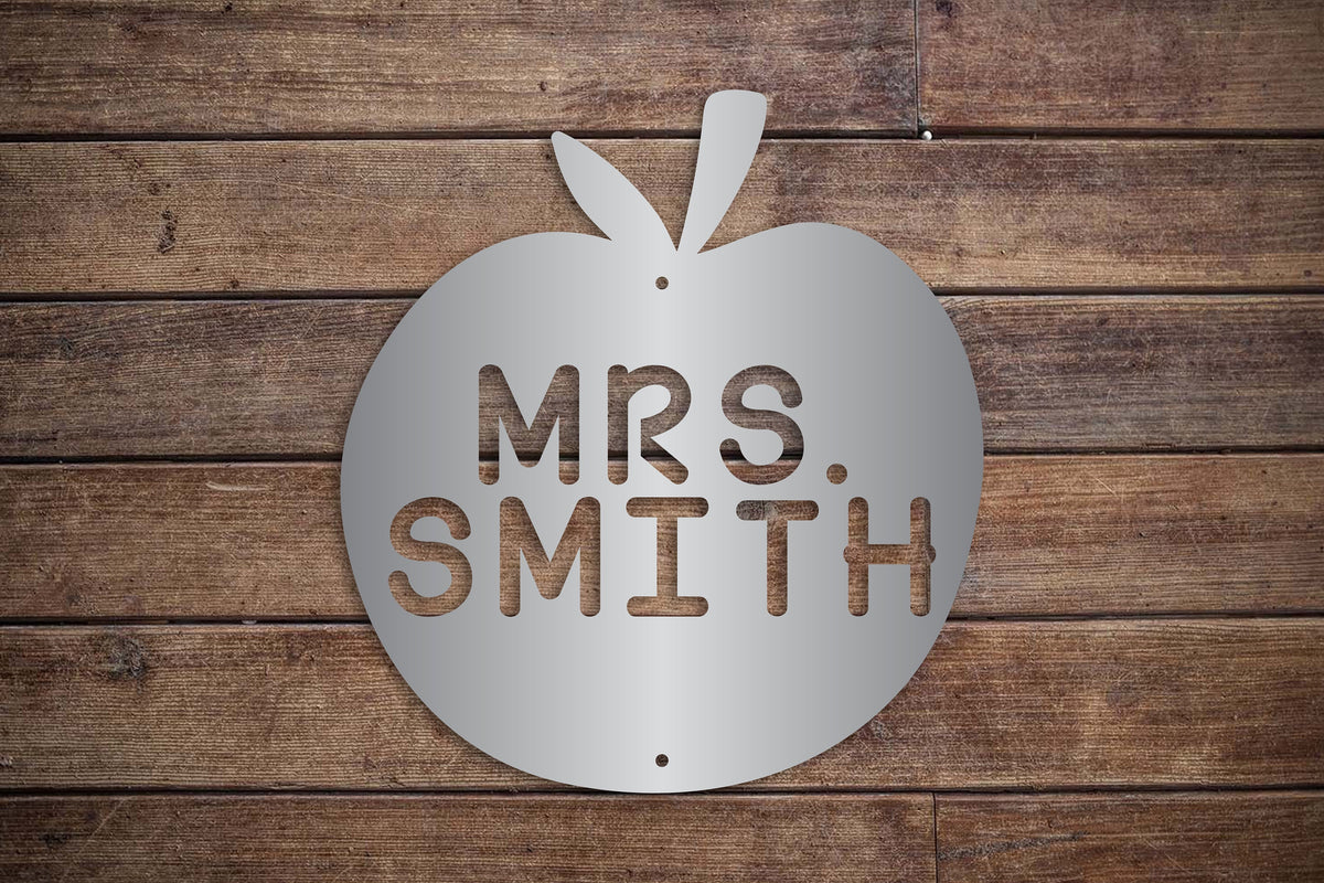 Personalized Back To School Metal Wall Hanging - Gift For Teacher - Apple School Sign Personalized - Student - Principal Gift - Christmas