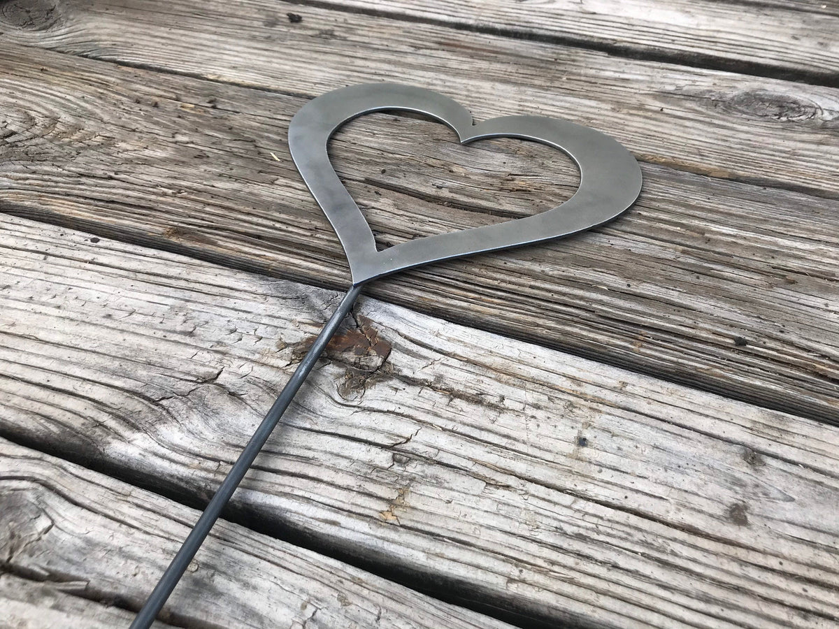 Heart Garden Stake Metal Heart Garden Stake Steel Garden Stake Steel Gardening Du00e9cor Heart