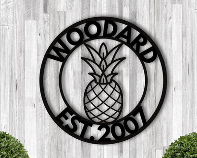Personalized Welcome Pineapple Family Monogram Sign Door Hanger Porch Sign Weatherproof Sign Wedding Gift