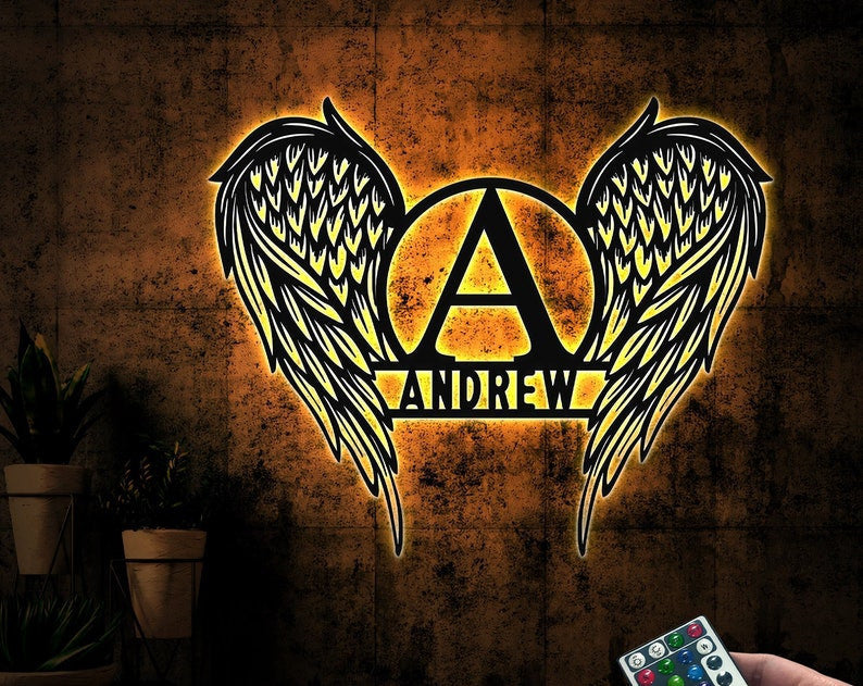 Personalized Angel Wings Wall Art WITH LED/WITHOUT LEDs, Custom Family Name Sign, Memorial Plaque For Loss Of Mom, Dad, Friends, Loved One, Wall Decor
