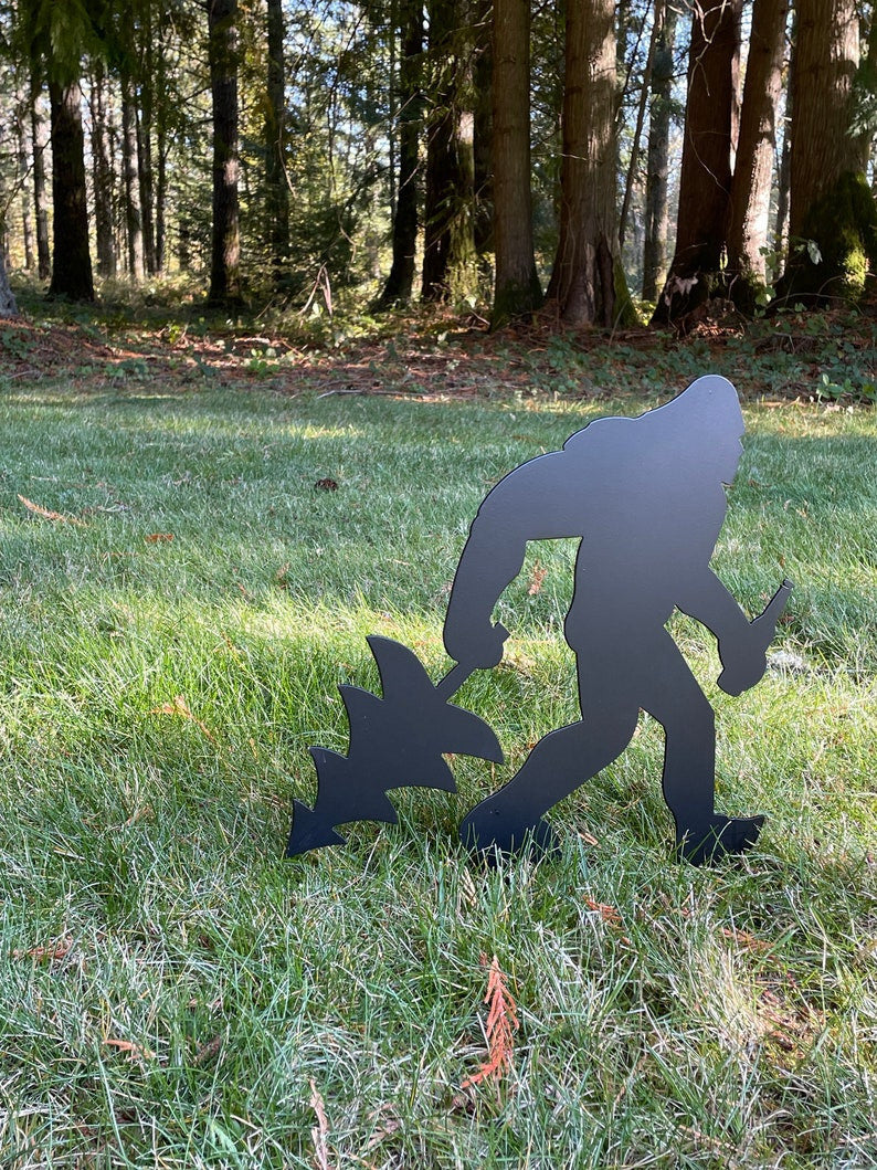 Big Foot Christmas Tree Hunting Sasquatch Garden Stake Fishing Decor Garden Art Backyard Decor Sasquatch Sign