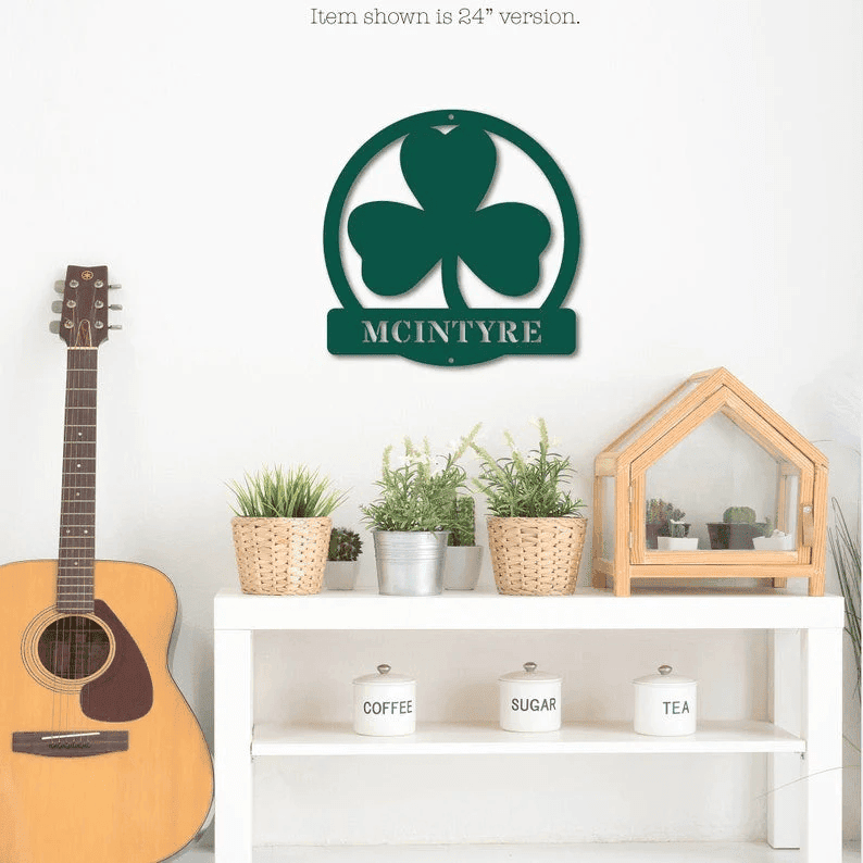 Round Shamrock Personalized Last Name Metal Wall Sign St. Patricks Day Decor Custom Metal Family Name Sign Lucky