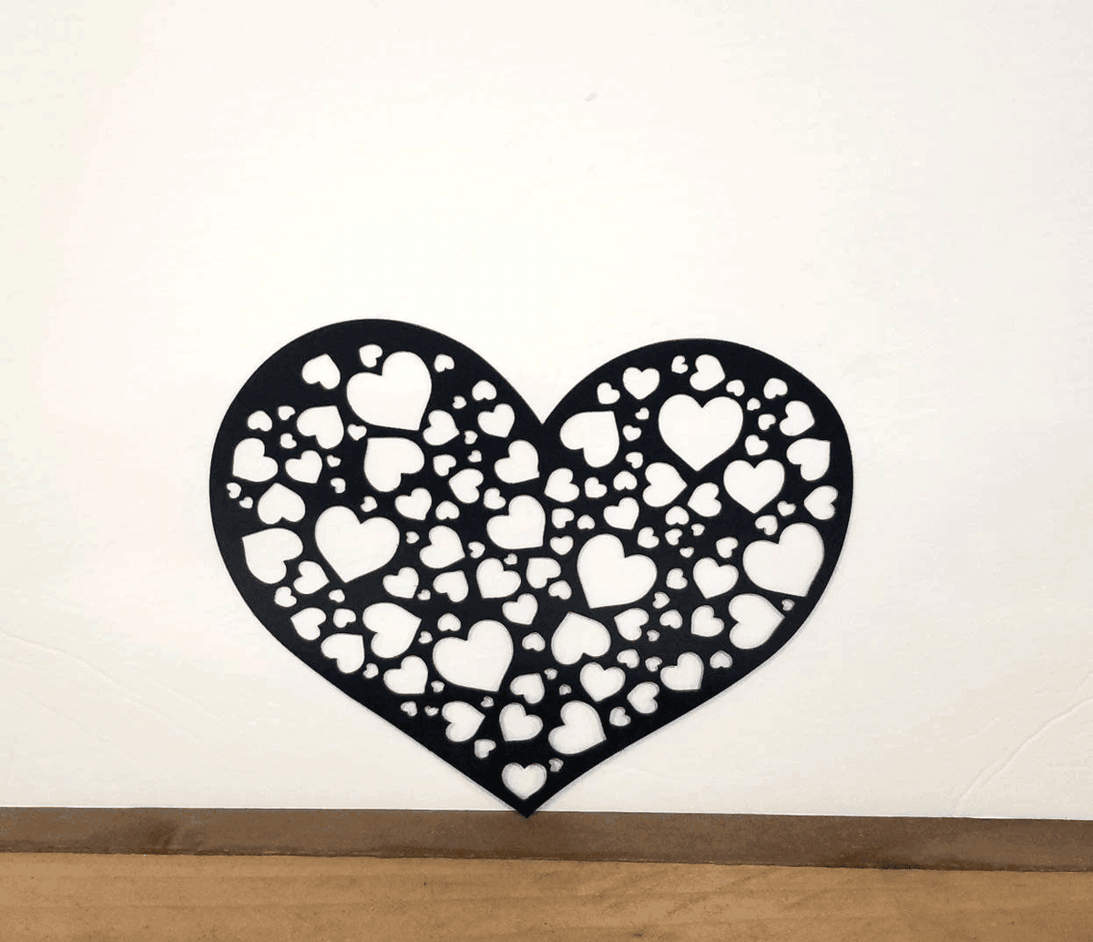 Metal Heart Decor Heart Pattern Wall Art Love Decor Valentine's Decor Love Sign Kids Room Decor Heart Sign Wedding Decor