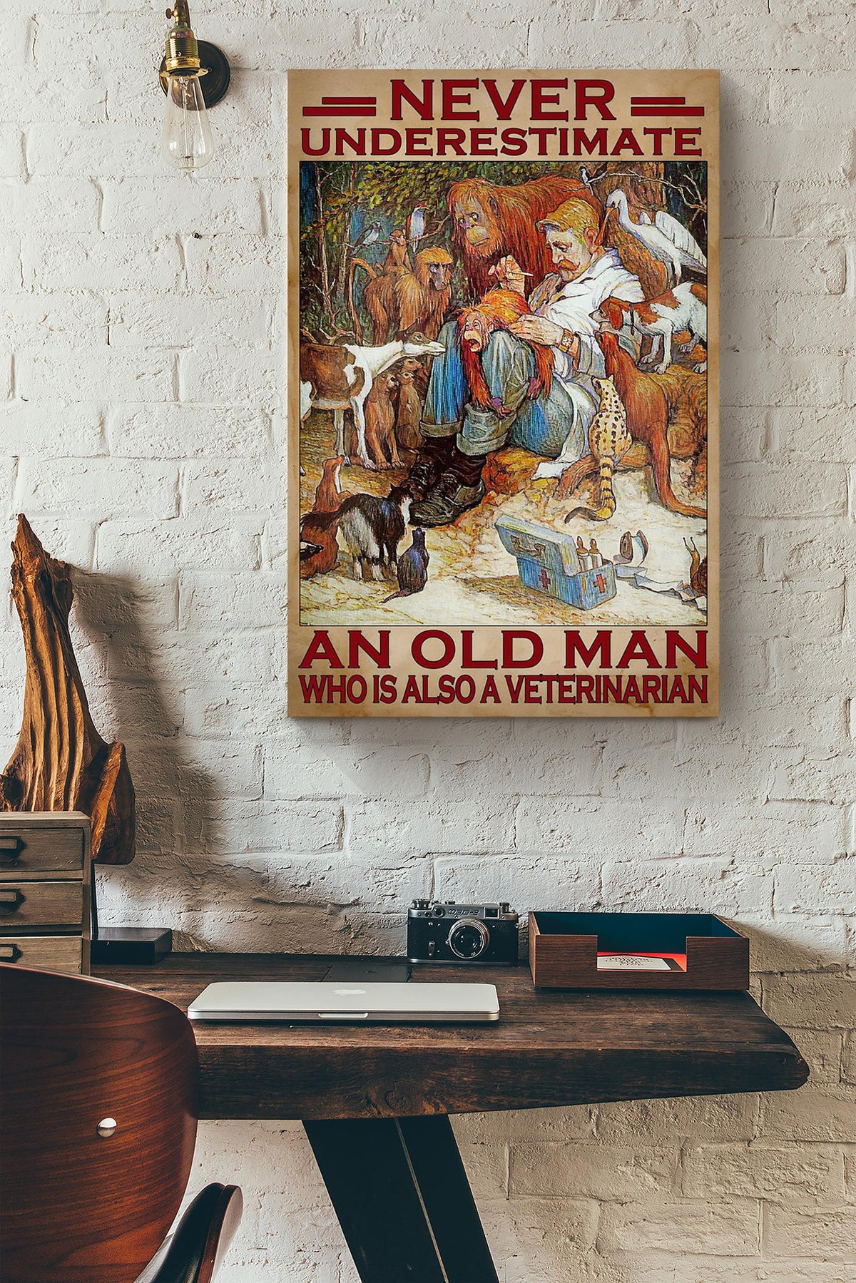 Never Underestimate Veterinarian Old Man Gift For Grandfather Veteran Canvas